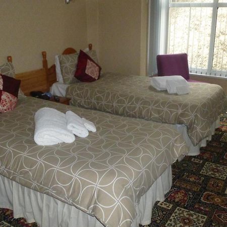 Whitehall Guest House Colwyn Bay Δωμάτιο φωτογραφία